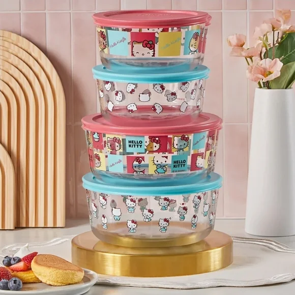 Hello Kitty Pyrex 8-Piece Storage Set - Picture 6 of 9